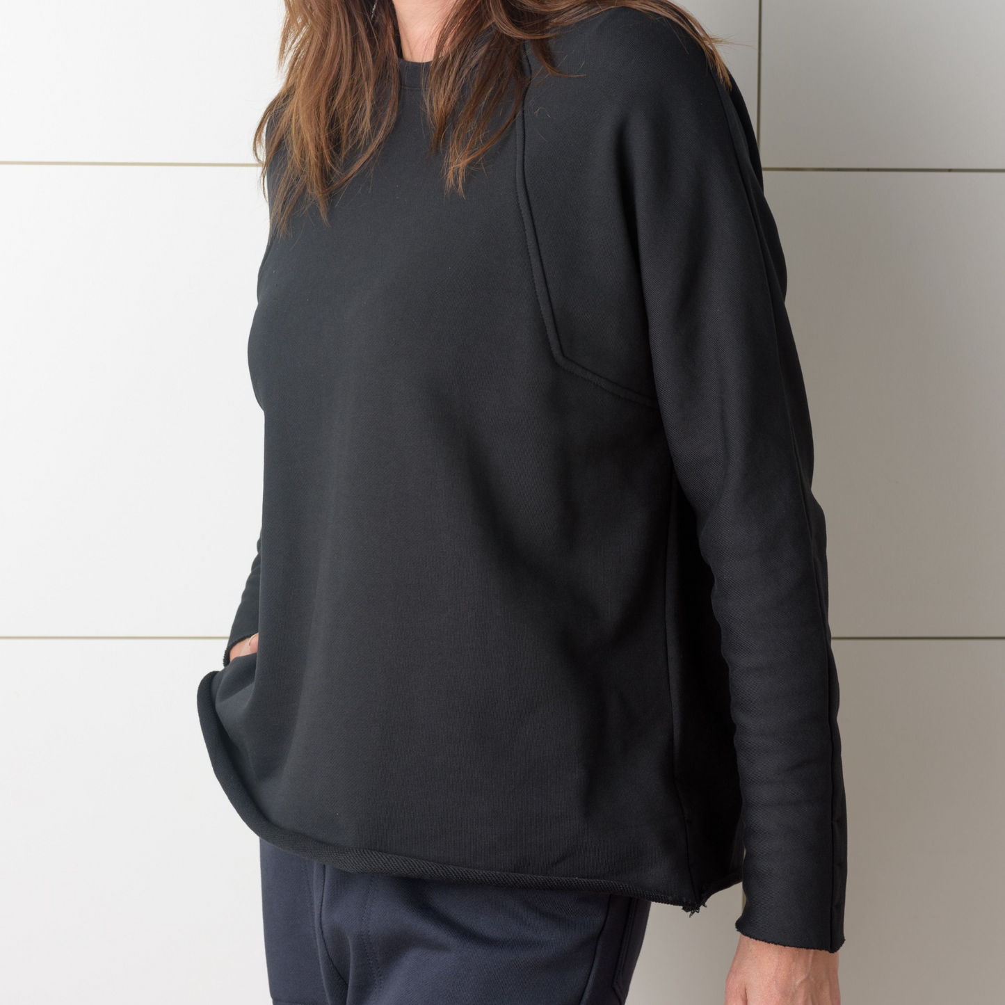 HERRIOT Raglan Sweatshirt