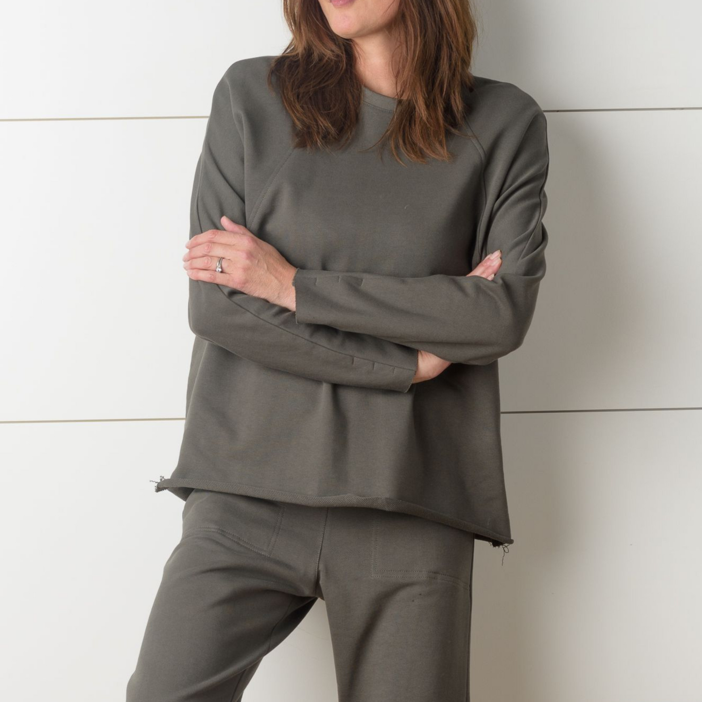 HERRIOT Raglan Sweatshirt