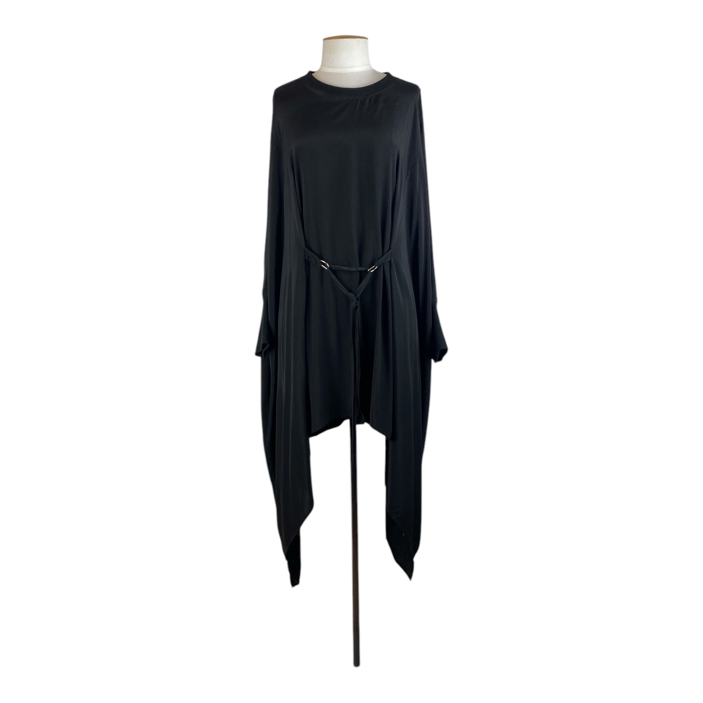 MAAIKE DRESS - FREE SIZE