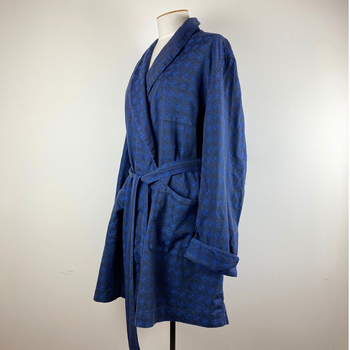 ESKAY Vintage Smoking Jacket - 42