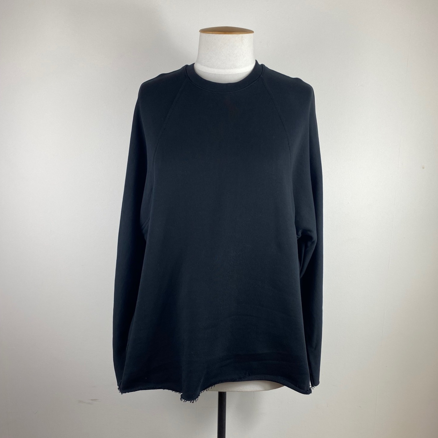 HERRIOT Raglan Sweatshirt
