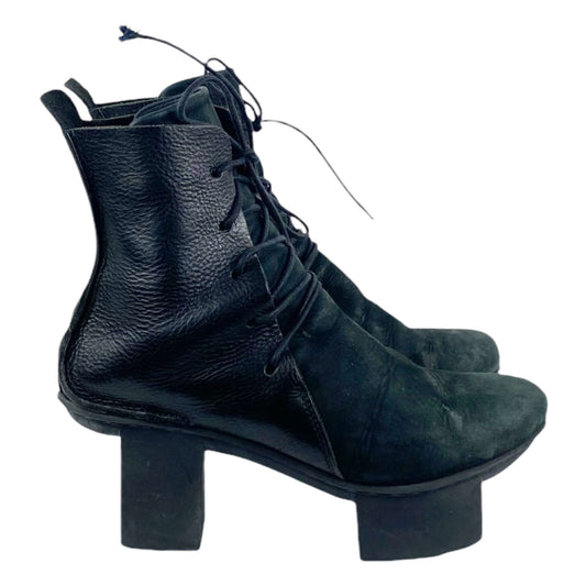 TRIPPEN Boots - 39